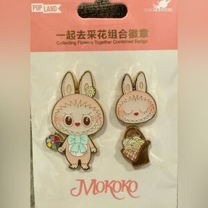 Limited Edition Pop Mart Beijing Pop Land Mokoko Collecting Flowers Together Pin